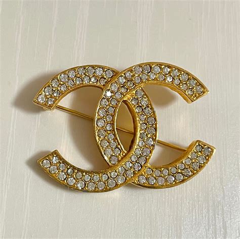 2nd hand chanel broach|second hand chanel jewellery.